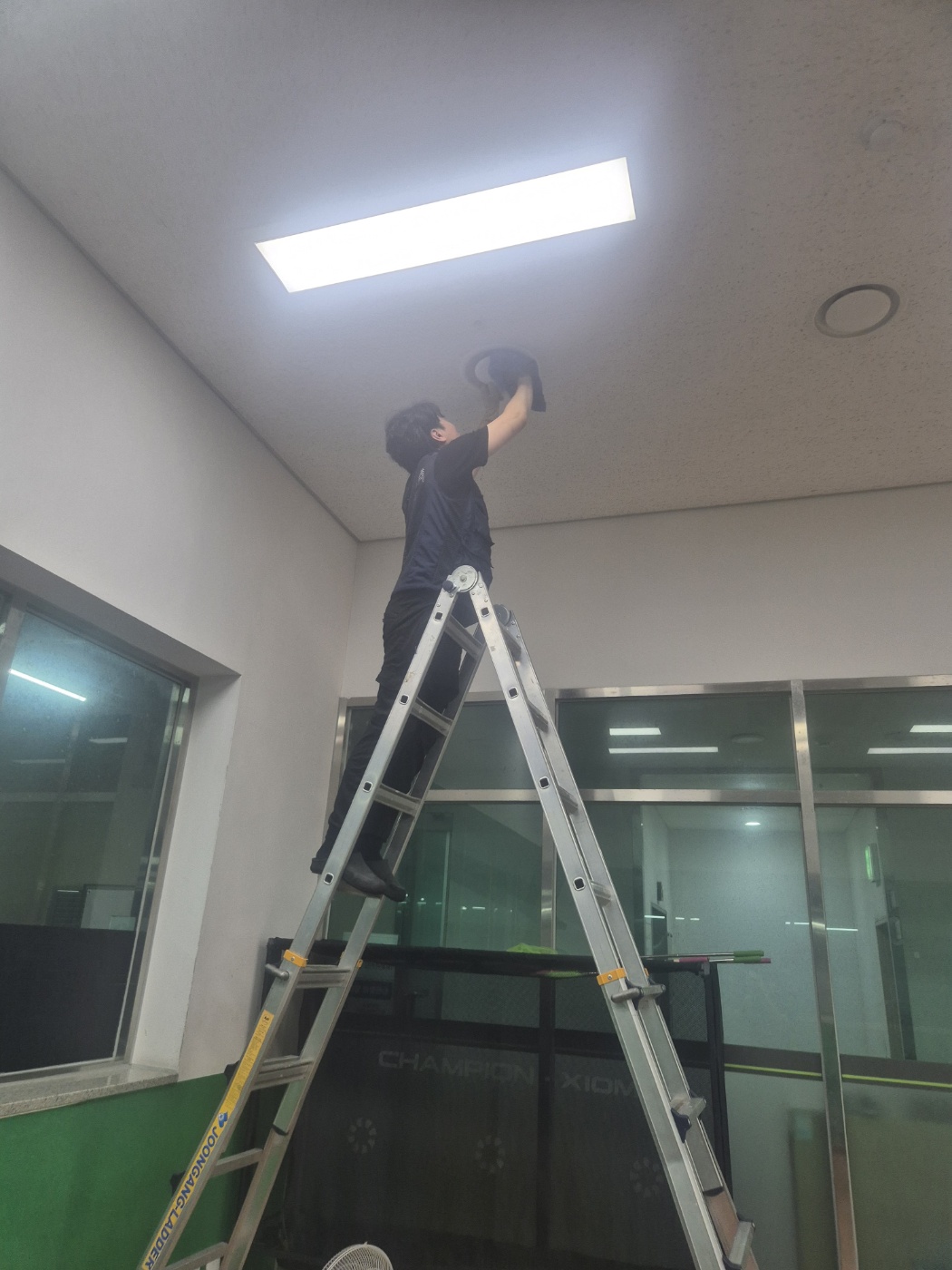 /user/p/pushclean/editor/2510/6cfda81592fcc935060f4610b7a7a62c_1760532885_156.jpg 이미지크게보기